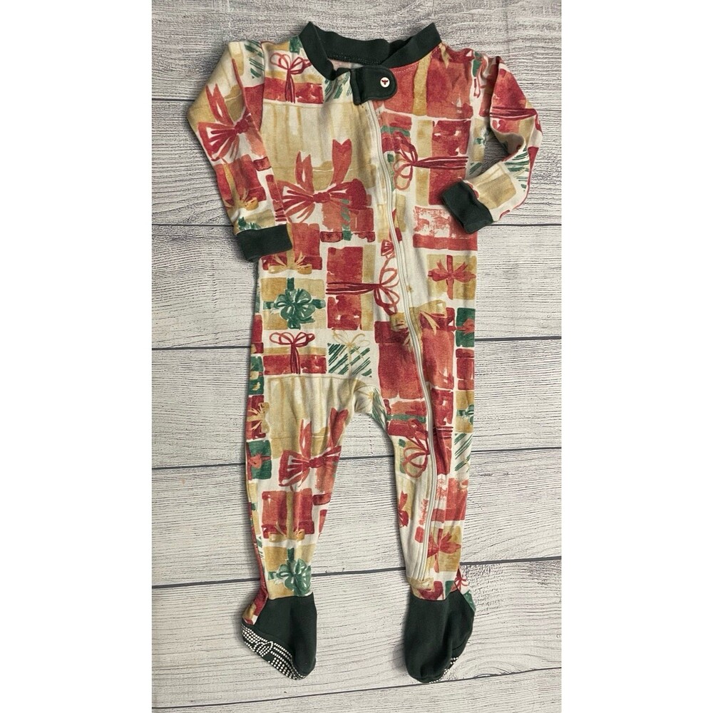 Burt’s Bees Baby Christmas Presents Footed Sleeper Pajamas, Size 6-9 months
